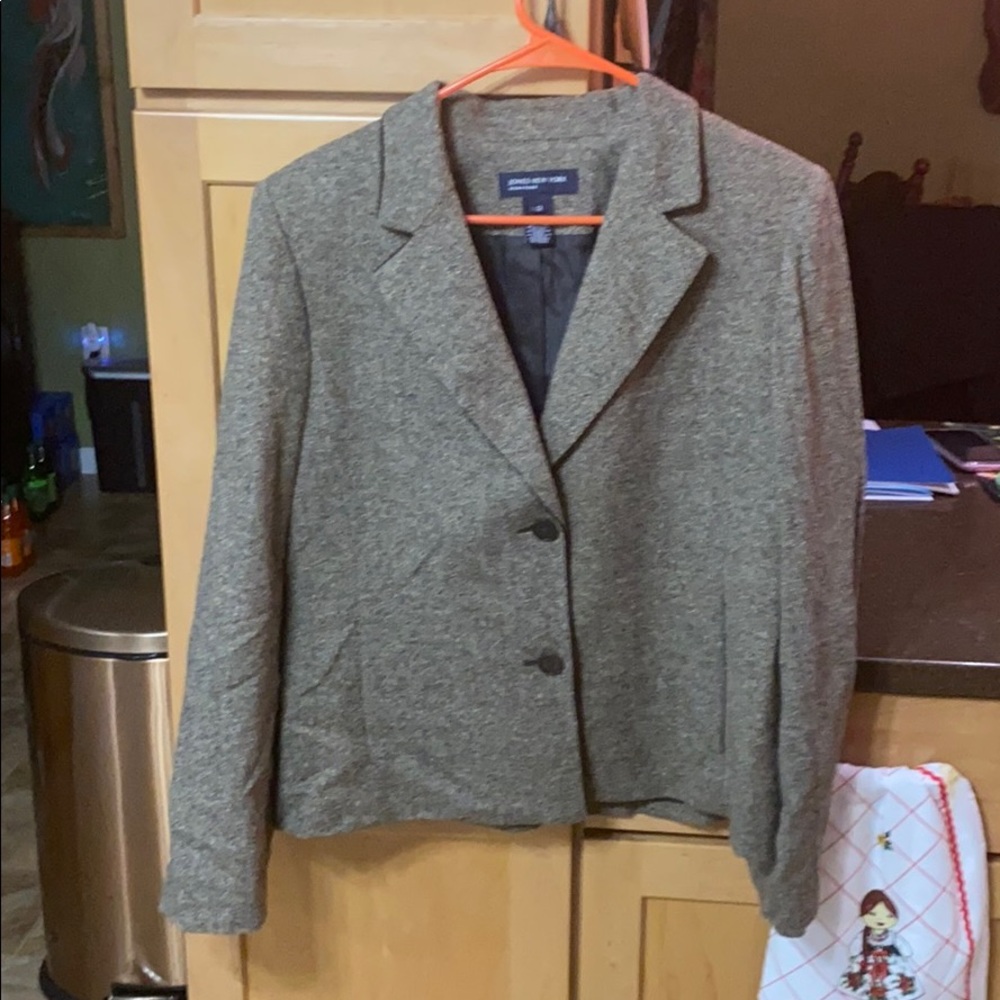Beautiful jacket Jones of New York